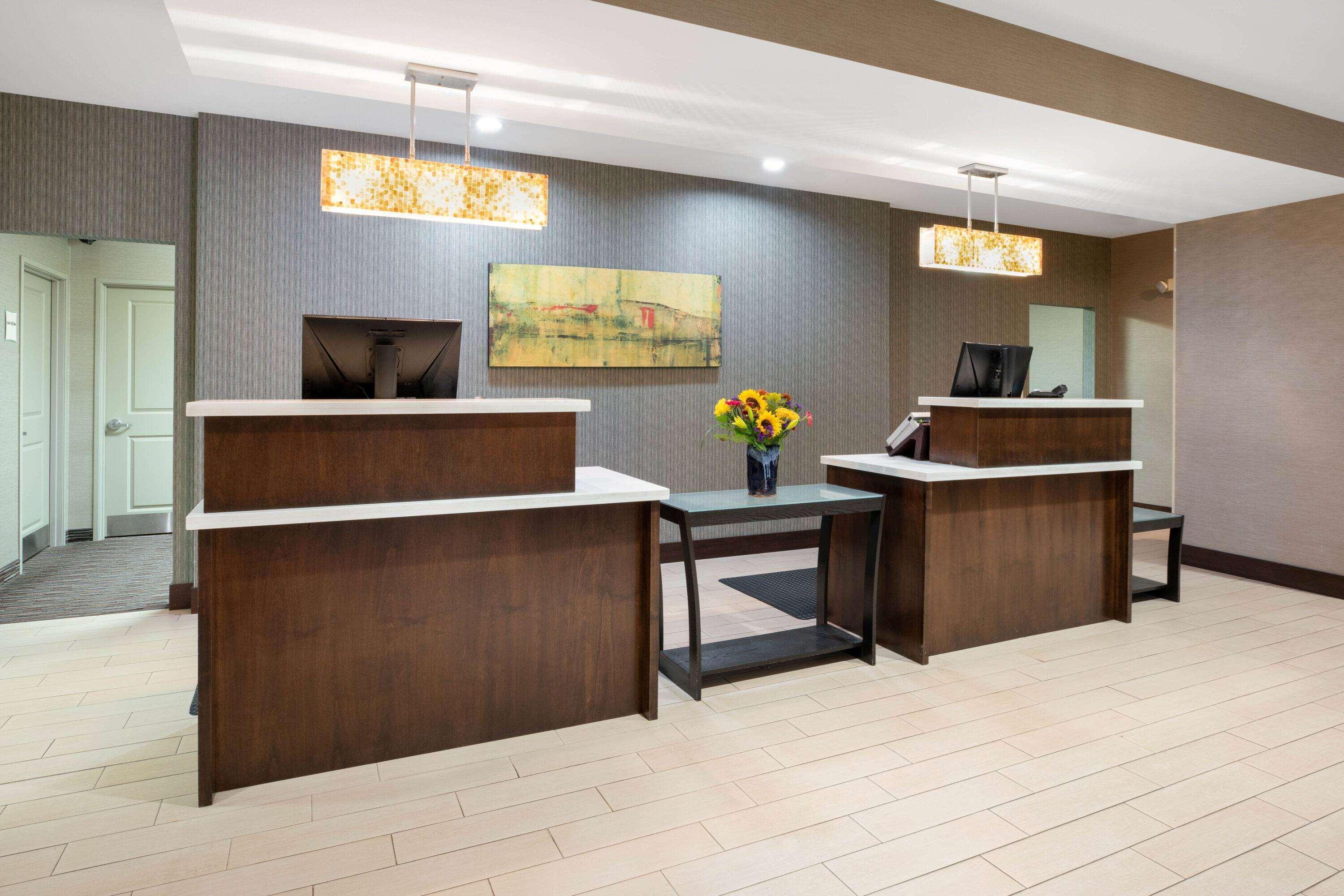 La Quinta By Wyndham Bellingham Hotel Екстериор снимка