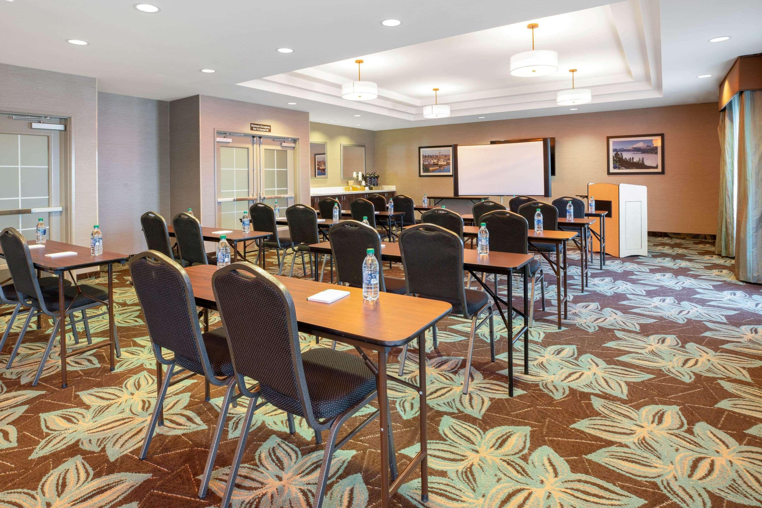 La Quinta By Wyndham Bellingham Hotel Екстериор снимка